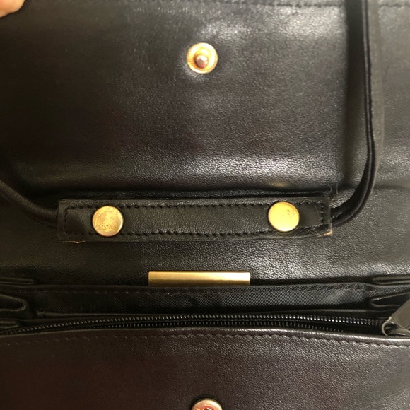 Americans by Sharif Crossbody Bag - Picture 4 of 7